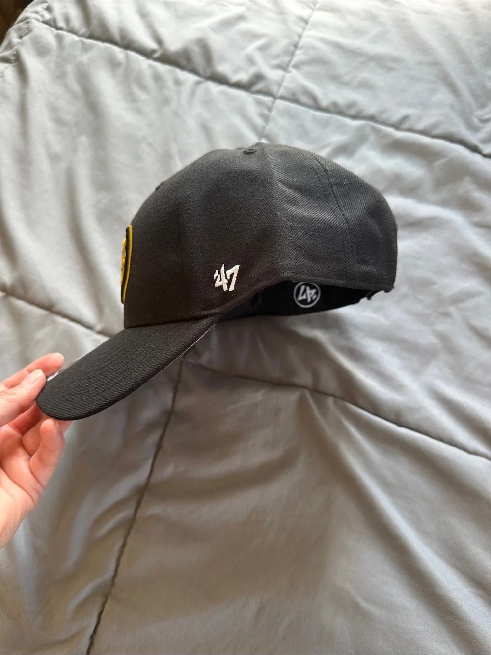 NHL '47 Black and Yellow Boston Bruins Hat